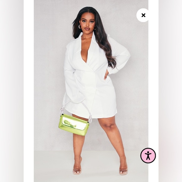 PrettyLittleThing Oversized Double Breasted Blazer Dress - Picture 2 of 8